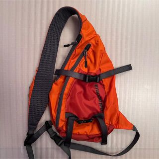 パタゴニア(patagonia)のpatagonia アトムスリング8L【レアカラー】(ボディーバッグ)