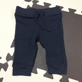 オールドネイビー(Old Navy)のOLDNAVY 0-3M(パンツ)