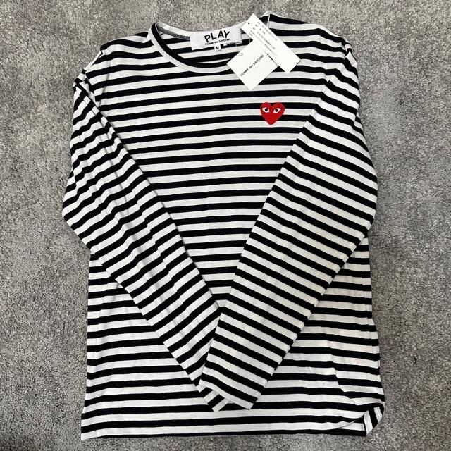 COMME des GARCONS(コムデギャルソン)のcomme des garcons play ロンt メンズのトップス(Tシャツ/カットソー(七分/長袖))の商品写真