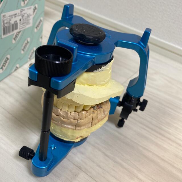 半調節性咬合器 むしり取っ 半調節性咬合器 むしり取っ