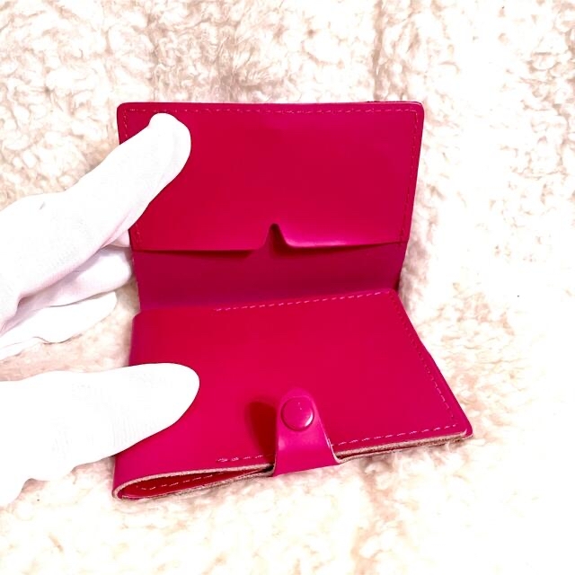 便利なカードケース　名刺入れ　ピンクレザー　DELFINO 革 レディースのファッション小物(名刺入れ/定期入れ)の商品写真