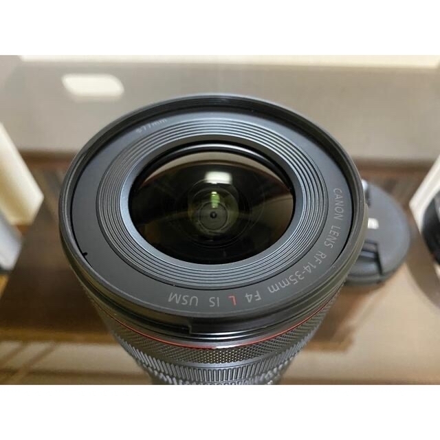 Canon(キヤノン)の美品【Canon キヤノン】RF 14-35mm F4 L IS USM  スマホ/家電/カメラのカメラ(レンズ(ズーム))の商品写真