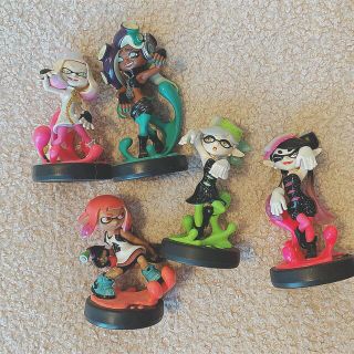 ニンテンドースイッチ(Nintendo Switch)のamiibo スプラトゥーン5体set まとめ売り✩初期化済(ゲームキャラクター)