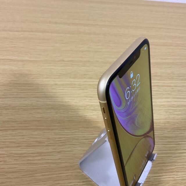 iPhone XR 64GB イエロー SIMフリー 超美品 2