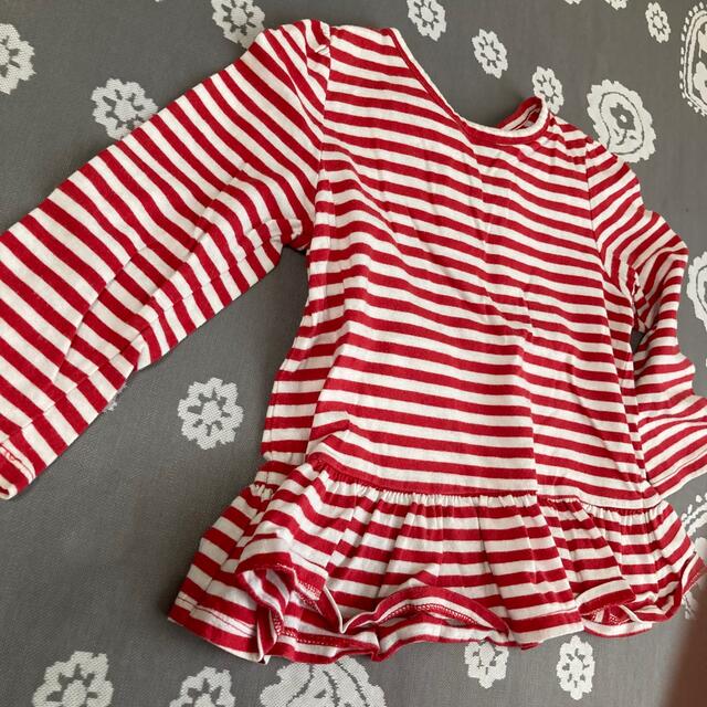 GAP(ギャップ)のGAP ボーダーペプラム長袖カットソー　90サイズ キッズ/ベビー/マタニティのキッズ服女の子用(90cm~)(Tシャツ/カットソー)の商品写真