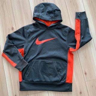 ナイキ(NIKE)の男の子 NIKE パーカー Mサイズ(Tシャツ/カットソー)