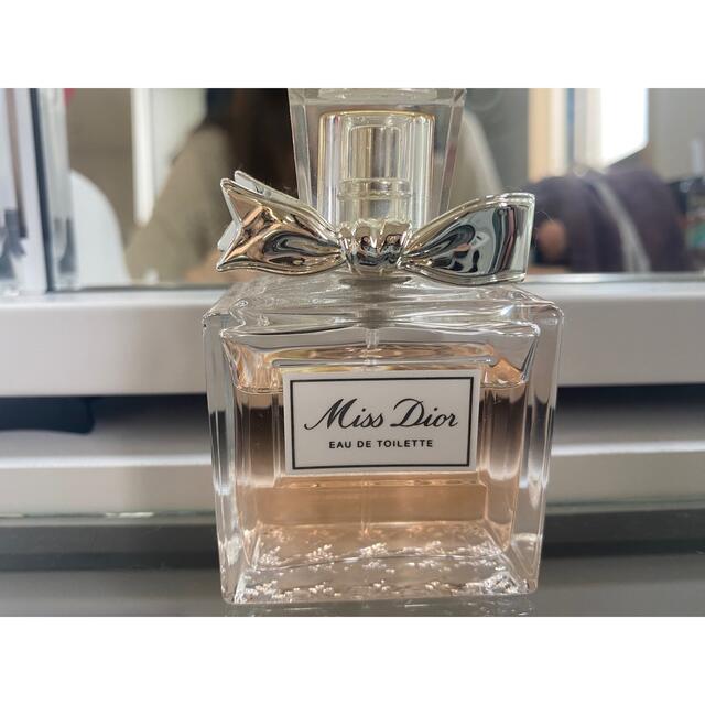 Christian Dior - ミス ディオール オードゥ トワレ 50mLの通販 by ... Miss Dior ミスディオール オードゥトワレ 50ml