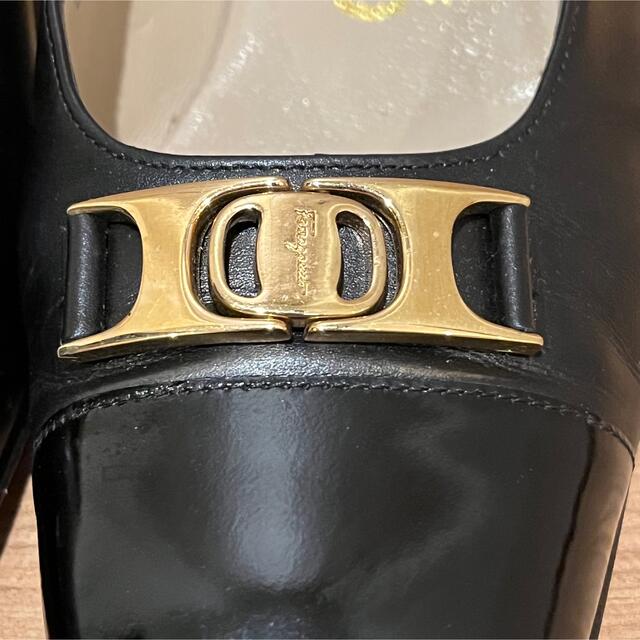Salvatore Ferragamo(サルヴァトーレフェラガモ)のフェラガモ　パテント×カーフレザー　パンプス　size5 1/2 ヴィンテージ レディースの靴/シューズ(ハイヒール/パンプス)の商品写真