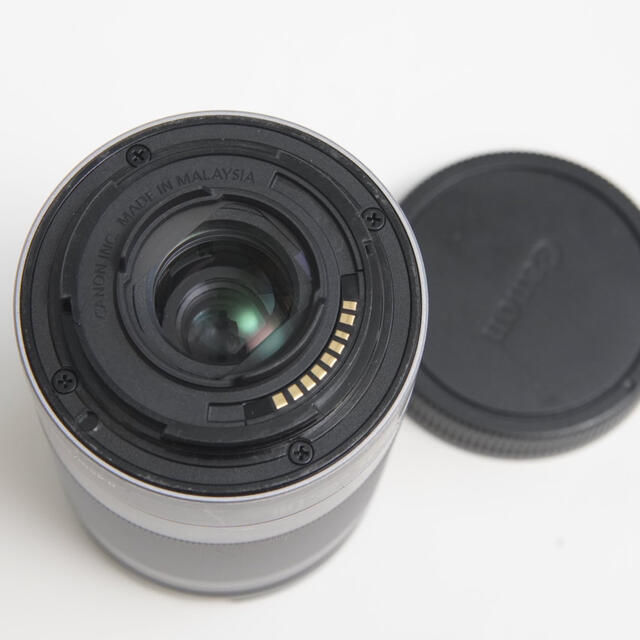 Canon(キヤノン)のCanon EF-m 18-150mmレンズ スマホ/家電/カメラのカメラ(レンズ(ズーム))の商品写真