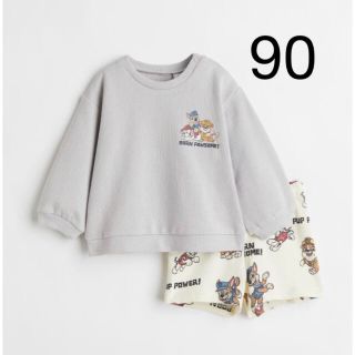 エイチアンドエム(H&M)の《最新作》新品未開封　パウパトロール　スウェット　シャツ＆ショートパンツ　90(Tシャツ/カットソー)