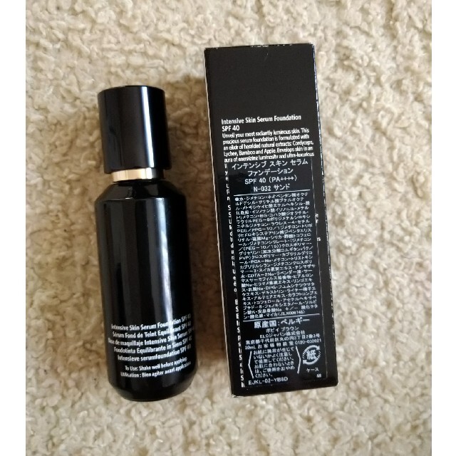 BOBBI BROWN(ボビイブラウン)のBOBBI BROWN インテンシブ　スキン　セラム　ファンデーション コスメ/美容のベースメイク/化粧品(ファンデーション)の商品写真