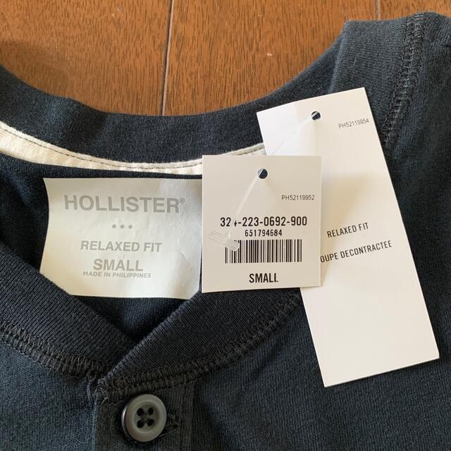 Hollister(ホリスター)の【新品】HOLLISTER ホリスター Tシャツ リラックスフィット 黒 S メンズのトップス(Tシャツ/カットソー(半袖/袖なし))の商品写真
