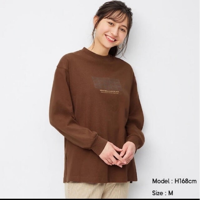 GU(ジーユー)の【新品】GU　メイジコラボ　明治ミルクチョコレート　ロングスリーブTシャツ　M レディースのトップス(Tシャツ(長袖/七分))の商品写真