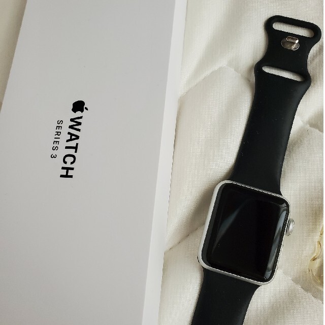 Apple Watch(アップルウォッチ)の（最終処分）Apple Watch 3 compostite blak 38mm スマホ/家電/カメラのスマートフォン/携帯電話(その他)の商品写真