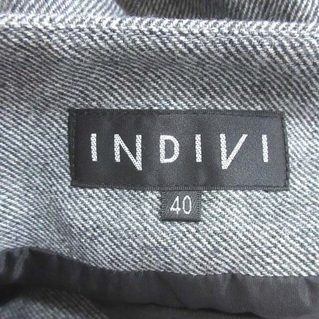 INDIVI(インディヴィ)のインディヴィ INDIVI 台形スカート ミニ 斜めストライプ 40 グレー レディースのスカート(ミニスカート)の商品写真