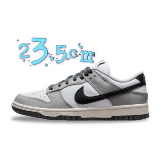 ナイキ(NIKE)のNike WMNS Dunk Low White LightSmoke Grey(スニーカー)