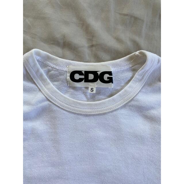 COMME des GARCONS(コムデギャルソン)のCDG ロンT 白 サイズS 袖プリント メンズのトップス(Tシャツ/カットソー(七分/長袖))の商品写真