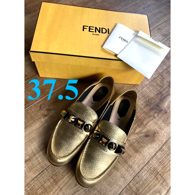 靴/シューズ☆FENDI(フェンディ)★スタッズ★フラットローファー☆