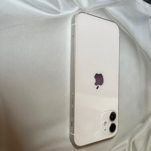 【美品】アップル iPhone12 128GB ホワイト
