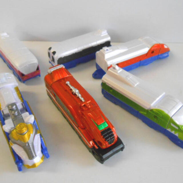 ♯Kiw19EE戦隊トッキュウジャートッキュウレッシャー05フル14種