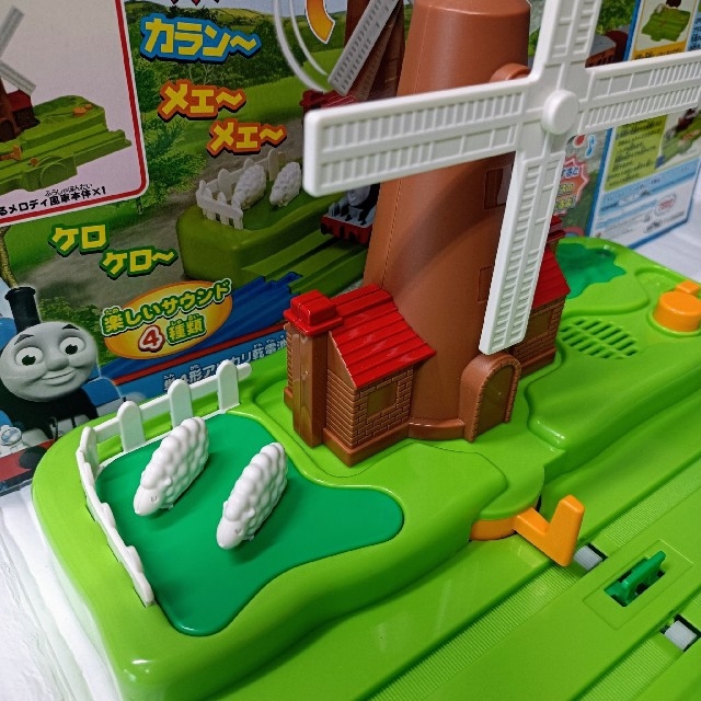 Takara Tomy(タカラトミー)のプラレール　トーマス　セット キッズ/ベビー/マタニティのおもちゃ(電車のおもちゃ/車)の商品写真