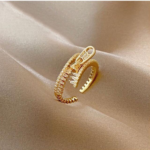 ファスナーデザインオープンリング 指輪　CZダイヤ　18Kゴールド　人気　存在感 レディースのアクセサリー(リング(指輪))の商品写真