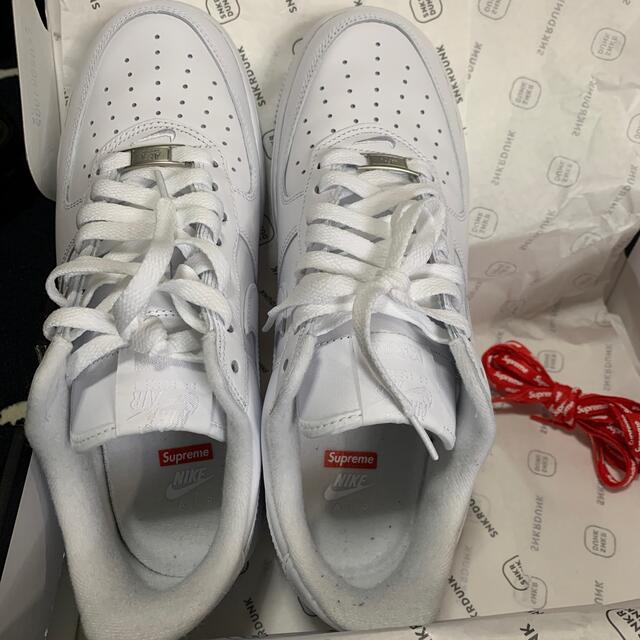 Supreme × Nike Air Force 1 Low "White"