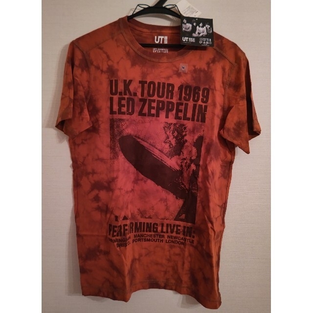 UNIQLO(ユニクロ)の新品タグ付きUNIQLO UT LED ZEPPELINコラボ赤Tシャツ メンズのトップス(Tシャツ/カットソー(半袖/袖なし))の商品写真