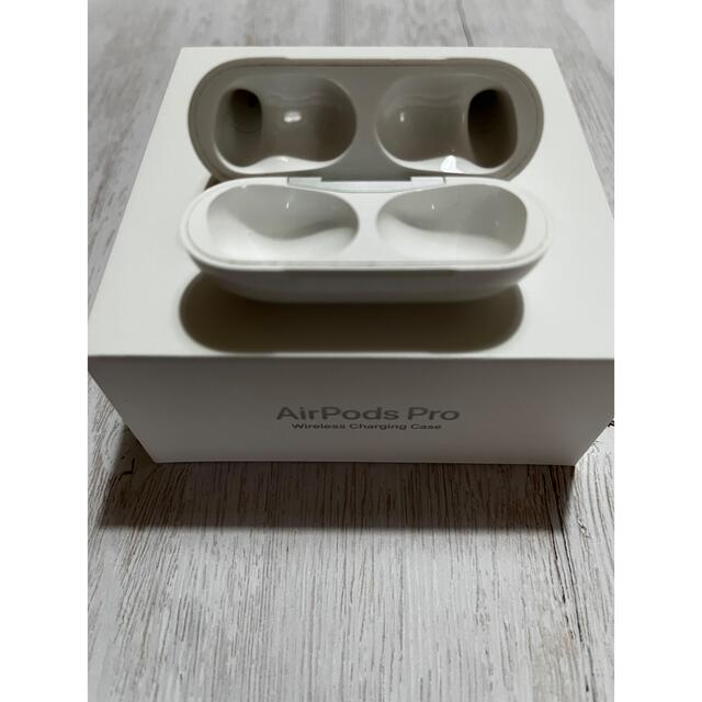 Apple(アップル)の【美品】Apple AirPods Pro(エアポッド) MWP22J/A スマホ/家電/カメラのオーディオ機器(ヘッドフォン/イヤフォン)の商品写真