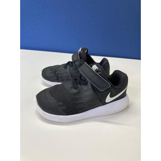 NIKE(ナイキ)のNIKE ナイキ スニーカー 13cm キッズ/ベビー/マタニティのベビー靴/シューズ(~14cm)(スニーカー)の商品写真