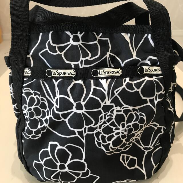 LeSportsac(レスポートサック)のレスポートサック　ショルダーバック レディースのバッグ(ショルダーバッグ)の商品写真