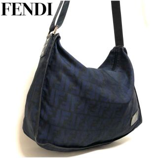 フェンディ ナイロンバッグの通販 46点 | FENDIを買うならラクマ
