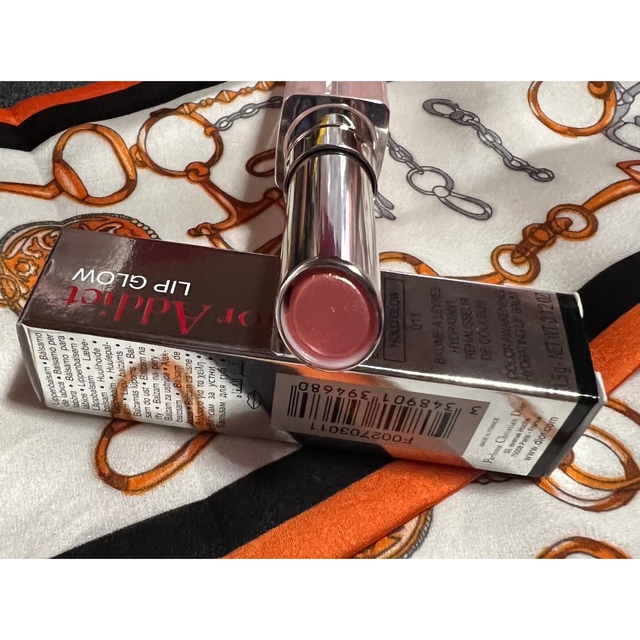 Dior(ディオール)のDior LIP GLOW 011 コスメ/美容のベースメイク/化粧品(リップグロス)の商品写真