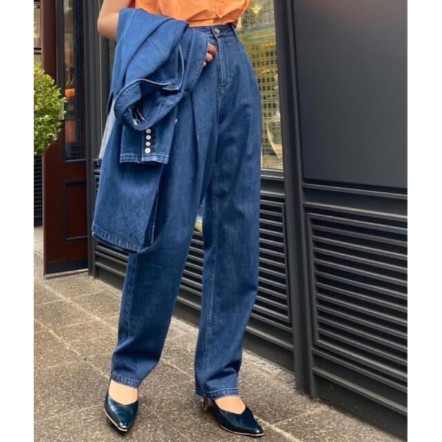 Ameri VINTAGE(アメリヴィンテージ)のAMERI JAPAN DENIM LOOSE TAPERED PANTS レディースのパンツ(デニム/ジーンズ)の商品写真