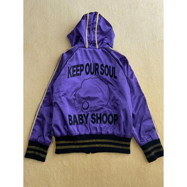 baby shoop(ベイビーシュープ)のbaby shoop ベイビーシュープ サテン フード付 スタジアムジャンパー  レディースのジャケット/アウター(スタジャン)の商品写真