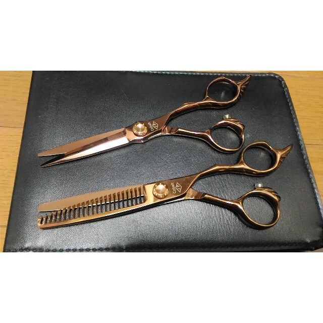 ファッションの事務/店舗用品切れ味抜群カットシザーセニングシザー美容師プロ用ハサミトリマー良