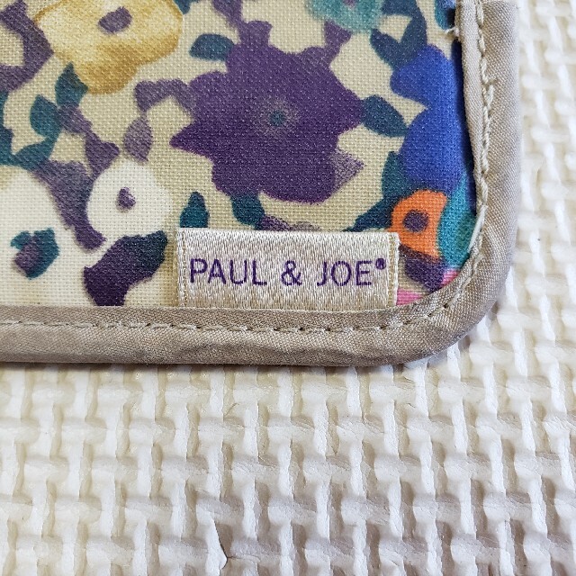 PAUL & JOE(ポールアンドジョー)のPAUL&JOE パスケース レディースのファッション小物(パスケース/IDカードホルダー)の商品写真