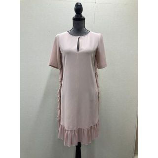 ブルマリン(Blumarine)の(良品)blumarineブルマリン　ピンク　フリルワンピース　きれいめ(ひざ丈ワンピース)