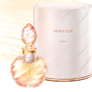 ベネフィーク(BENEFIQUE)のベネフィーク　パルファム　SHISEIDO　資生堂　香水(香水(女性用))