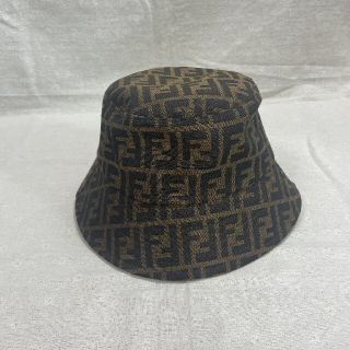 フェンディ バケットハットの通販 48点 | FENDIを買うならラクマ フェンディ バケットハットの通販 48点 | FENDIを買うならラクマ