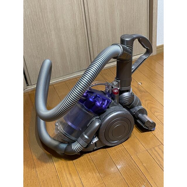 Dyson - ダイソン DC26の通販 by 梱包ていねい断捨離さん｜ダイソン ...