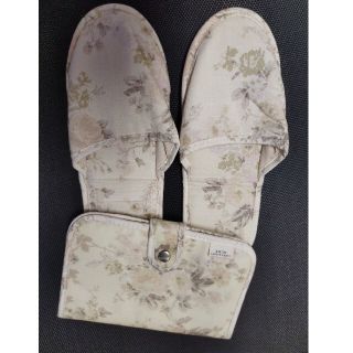 ローラアシュレイ(LAURA ASHLEY)の新品未使用　ローラアシュレイ携帯スリッパ(スリッパ/ルームシューズ)