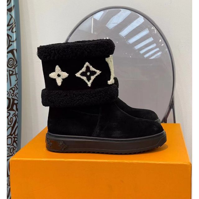 LOUIS VUITTON ルイヴィトン 新品24cm | diamundialfuturos.concytec