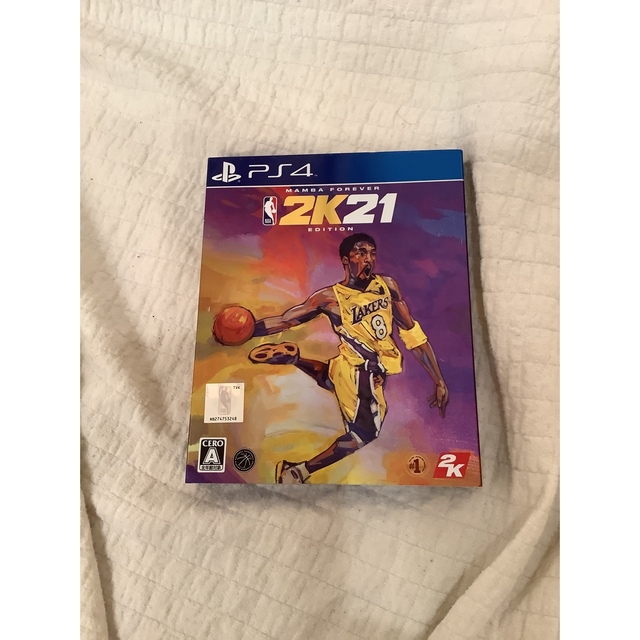 PlayStation4(プレイステーション4)のプレステ4  NBA 2K21 マンバフォーエバー Edition エンタメ/ホビーのゲームソフト/ゲーム機本体(家庭用ゲームソフト)の商品写真