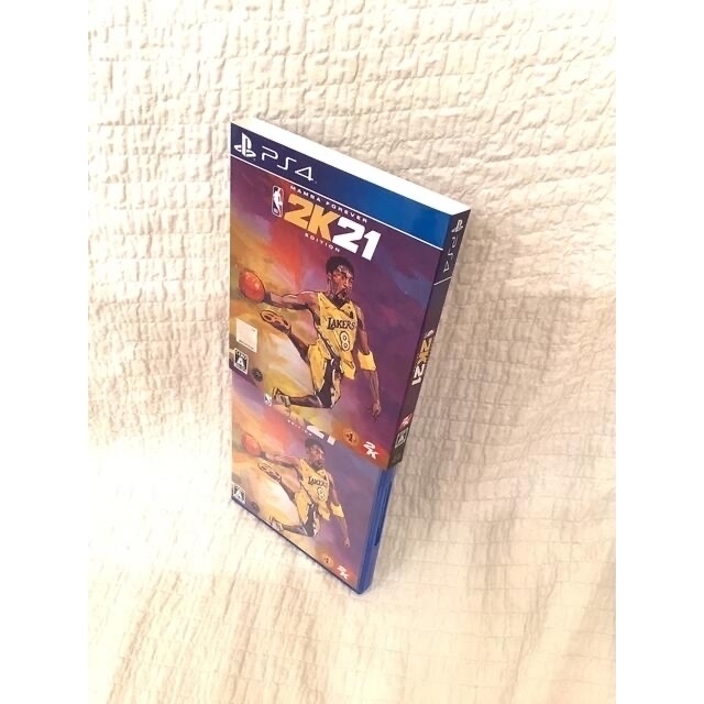 PlayStation4(プレイステーション4)のプレステ4  NBA 2K21 マンバフォーエバー Edition エンタメ/ホビーのゲームソフト/ゲーム機本体(家庭用ゲームソフト)の商品写真