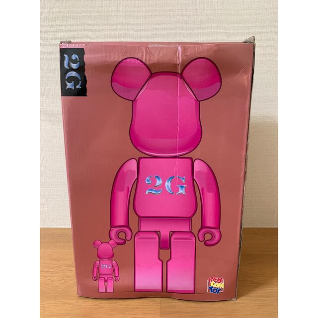 BE@RBRICK(ベアブリック)の訳あり　BE@RBRICK SORAYAMA×2G PINK GOLD Ver. ハンドメイドのおもちゃ(フィギュア)の商品写真