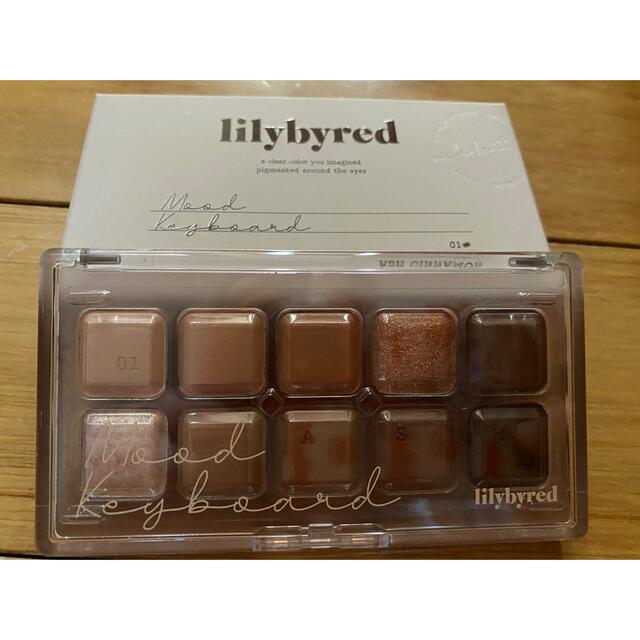  lilybyred リリーバイレッド アイシャドウ　新品未使用♪ コスメ/美容のベースメイク/化粧品(アイシャドウ)の商品写真