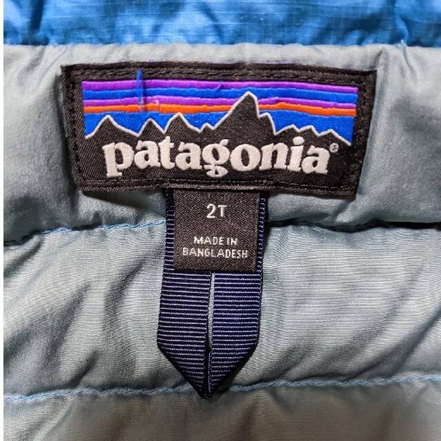 patagonia(パタゴニア)のパタゴニア　ベビー・ダウン・セーター　2T キッズ/ベビー/マタニティのキッズ服男の子用(90cm~)(ジャケット/上着)の商品写真