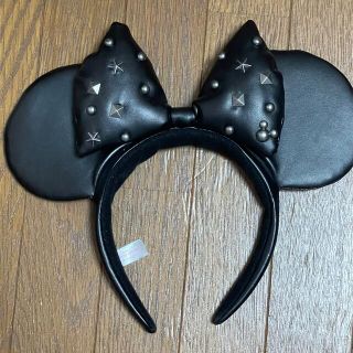 ディズニー(Disney)の【うまたま様専用】ミニーカチューシャ レザースタッズ(キャラクターグッズ)