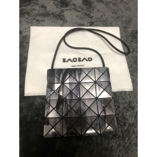 ISSEY MIYAKE(イッセイミヤケ)のBAOBAOショルダーバッグ レディースのバッグ(ショルダーバッグ)の商品写真